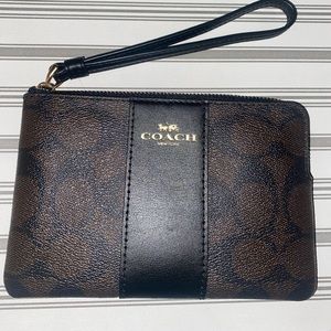 Coach women’s wallet